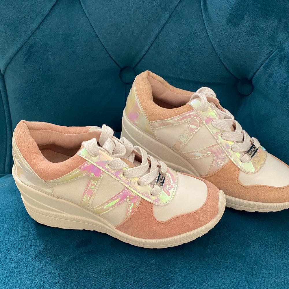 MK girls shoes